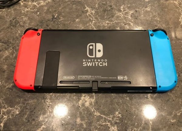 Nintendo switch tablet V2 1Gb for Sale in England, GB - OfferUp