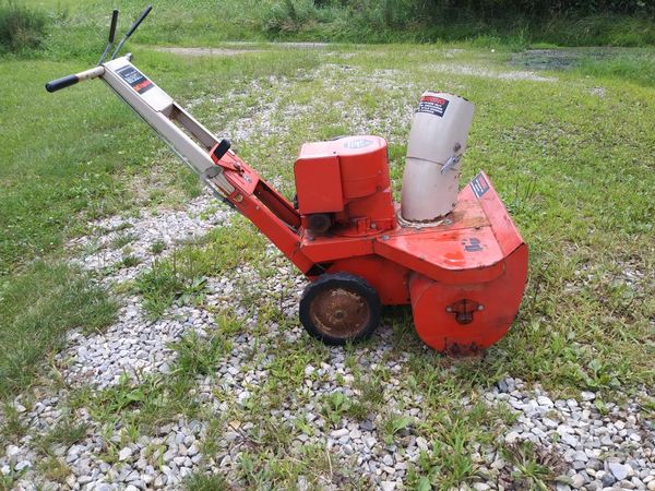 Montgomery Ward Self Propelled Snow Blower for Sale in La Rue, OH - OfferUp