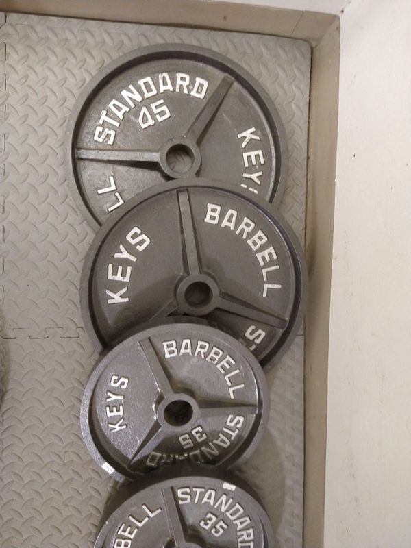 Olympic weights set for Sale in Rancho Cordova, CA OfferUp