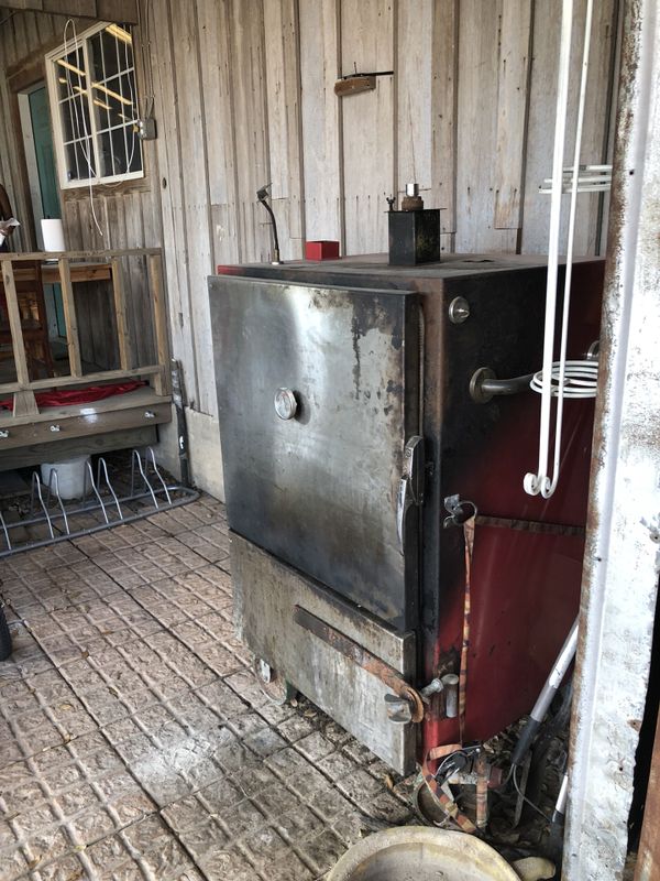 Lone Star Grillz insulated smoker for Sale in Waxahachie, TX