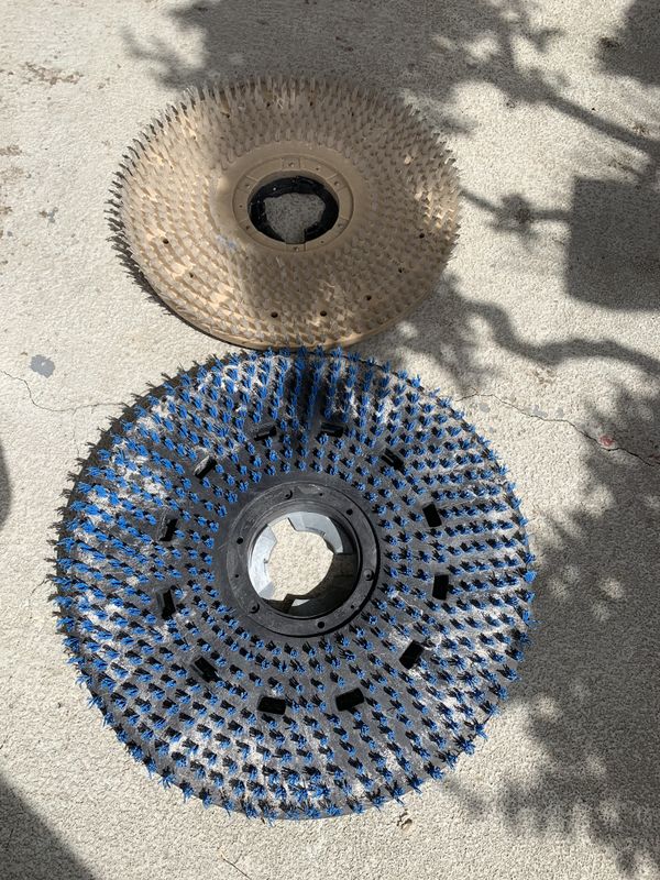 WAXIE 20 inch 2 speed floor machine for Sale in Stockton, CA OfferUp