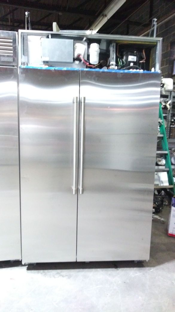 New 48" GE Monogram Built In Refrigerator for Sale in East Hartford, CT