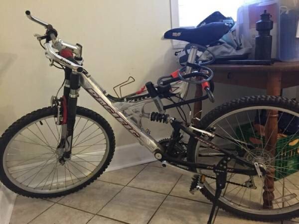 pacific 8000 yx mountain bike