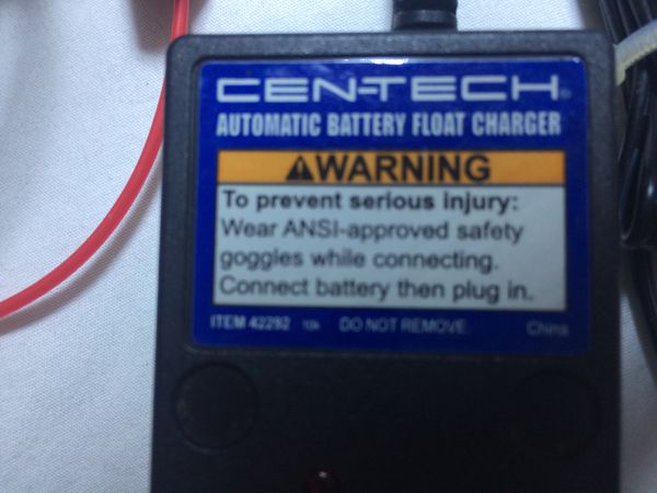 cen tech battery chargerstarter light not working