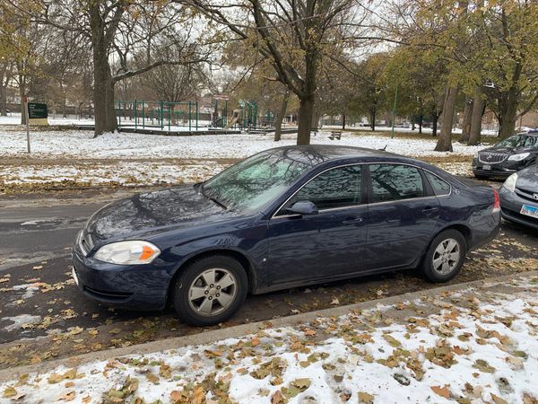 07 Chevy impala (runs) for Sale in Chicago, IL - OfferUp