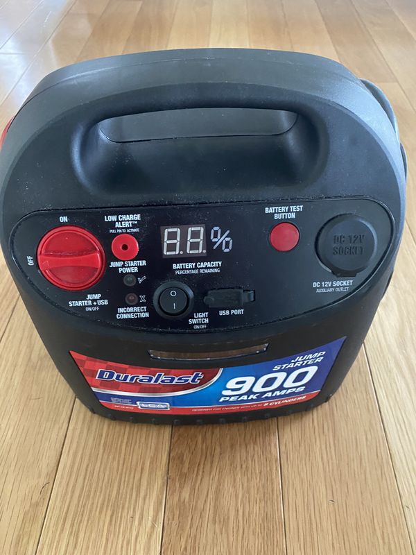 Duralast 900 Amp Portable Jump Starter box for Sale in Newcastle, WA