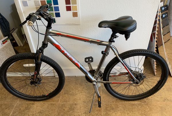 trek 3500 mountain bike 26 inch