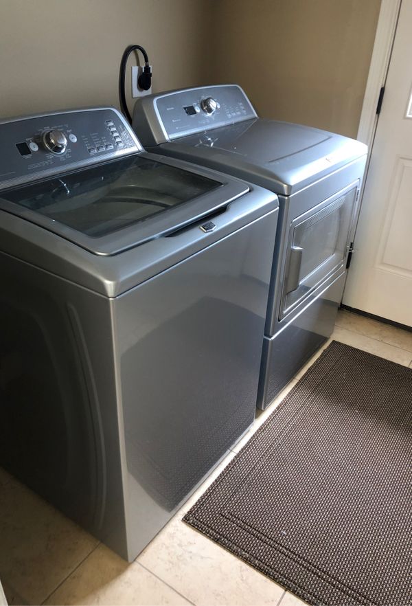 Maytag washer dryer set Grey for Sale in Houston, TX OfferUp