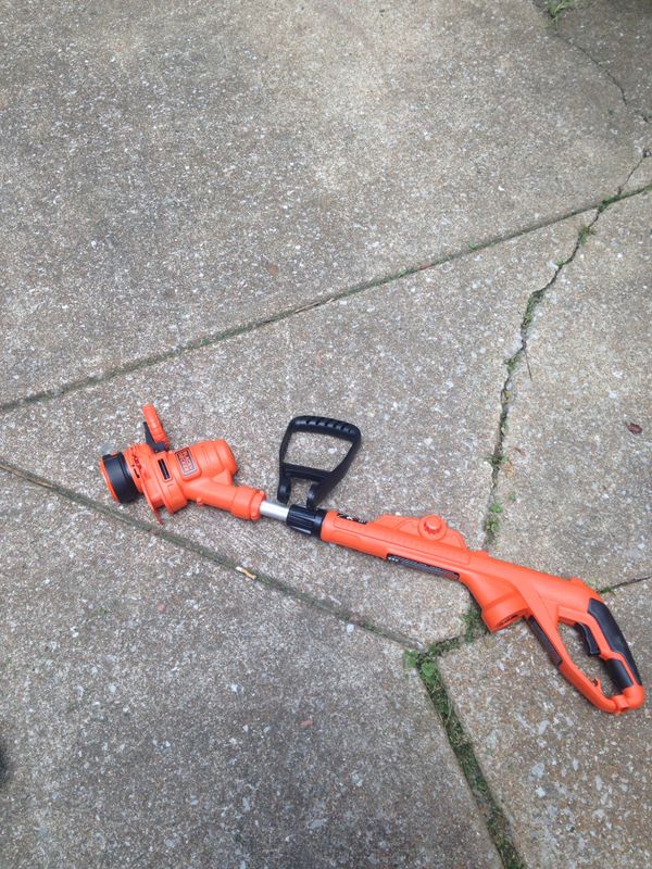 Weed wacker black and decker for Sale in St. Louis, MO ...