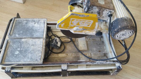 Qep professional tile saw model 60060 for Sale in Lake Worth, FL - OfferUp