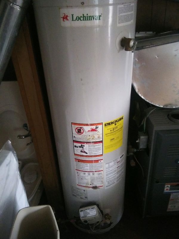 New hot water heater 40 gallon for Sale in Detroit, MI - OfferUp