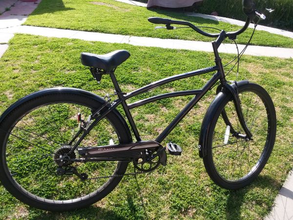 29 inch Schwinn 5 speed Beach Cruiser for Sale in Lynwood, CA - OfferUp