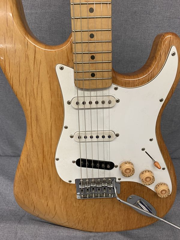 Johnson Electric Guitar for Sale in Everett, WA OfferUp