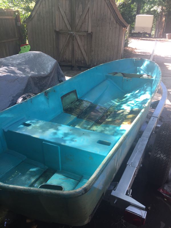 12ft fiberglass jon boat for Sale in Virginia Beach, VA OfferUp