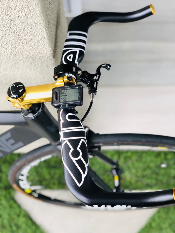 fixed gear throne