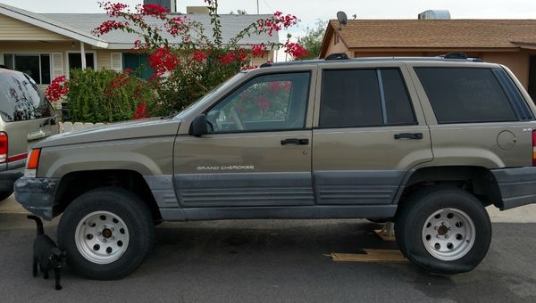 96 Jeep Grand Cherokee Laredo for Sale in Phoenix, AZ - OfferUp
