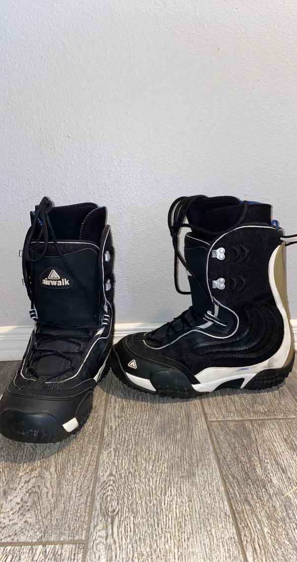 Airwalk Snowboarding Boots for Sale in Phoenix, AZ OfferUp