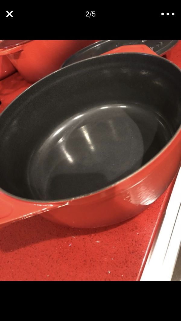 Kirkland Signature 8QT Cast Iron Dutch oven & 6.5 Qt Round Enameled