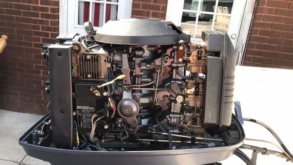 1998 Yamaha 90 hp 2 stroke outboard motor for Sale in Egg Harbor