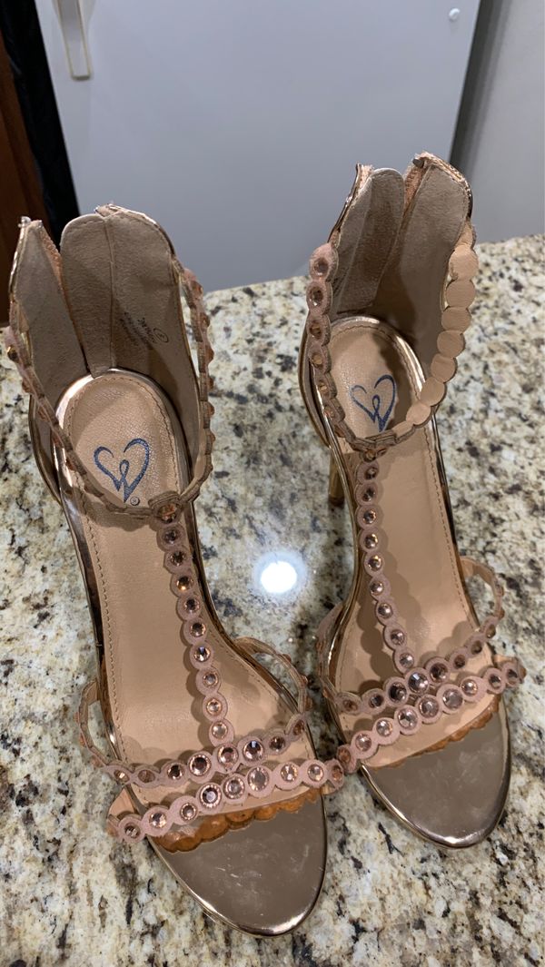 rose gold heels windsor