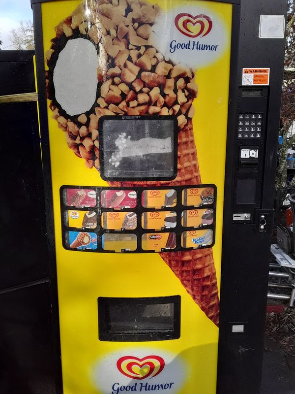 Ice cream vending machines for Sale in Puyallup, WA - OfferUp