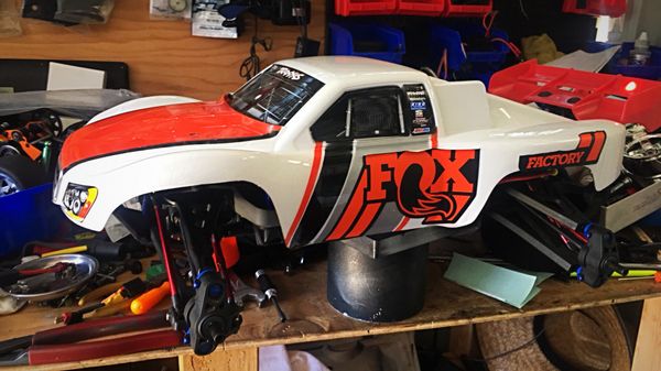 traxxas slash body kits