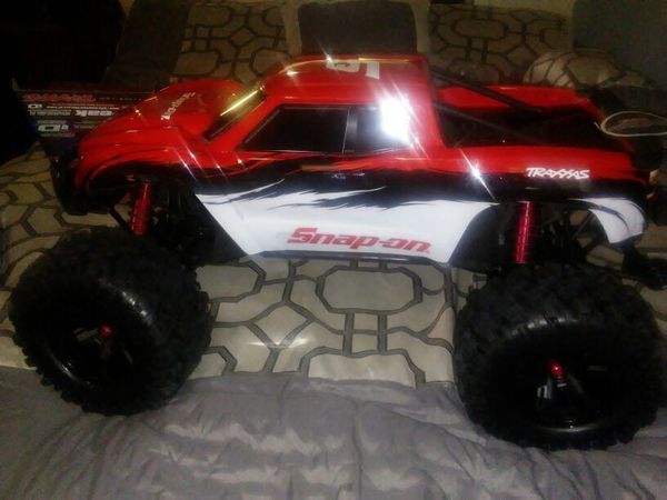 xmaxx snap on