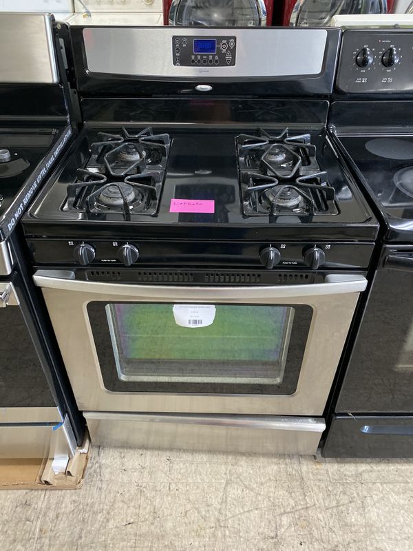 Whirlpool gas stove stainless steel for Sale in Orlando, FL OfferUp