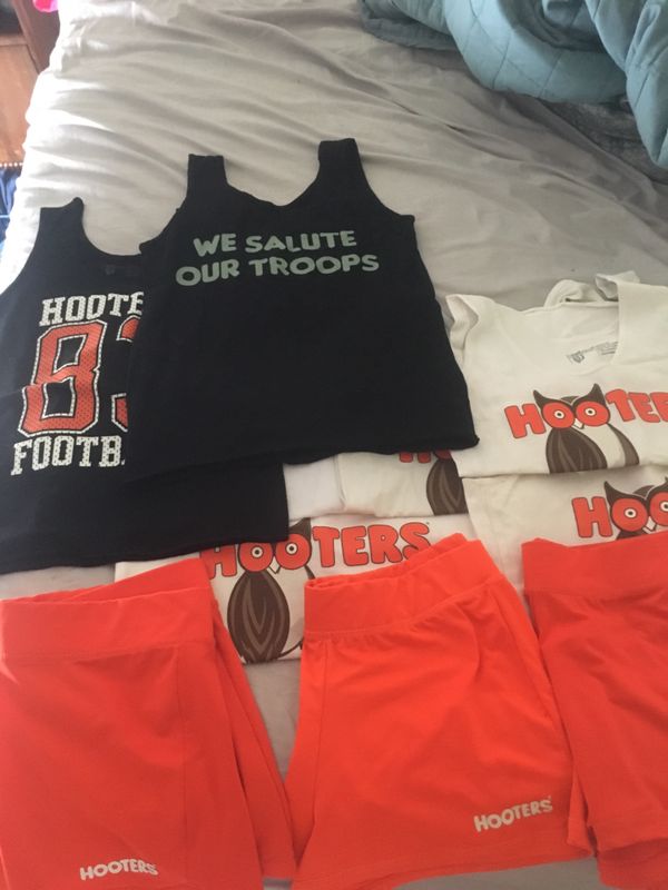Hooters girls uniforms for Sale in Bossier City, LA OfferUp