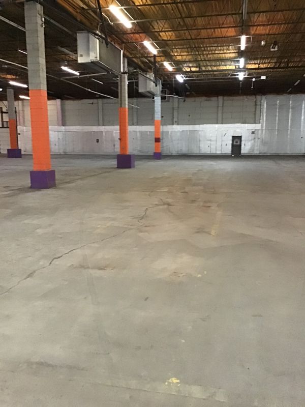 40,000 sq ft Air conditioned and refrigerated warehouse