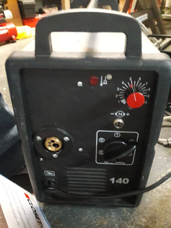 MATCO TOOLS 180 AMP PORT 170 MIG WELDER (T23057) for Sale in Portland