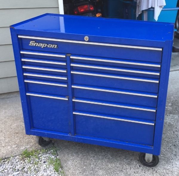 snap on toy roll cab