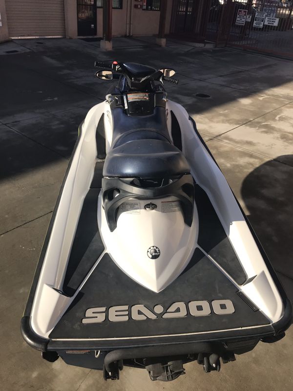 2005 SeaDoo GTX Limited .71 fresh water hours 3 passenger 4 stroke