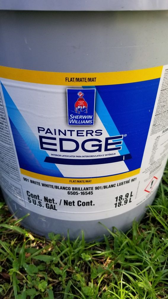 Sherwin williams 5 gallons interior white flat paint for Sale in Winter