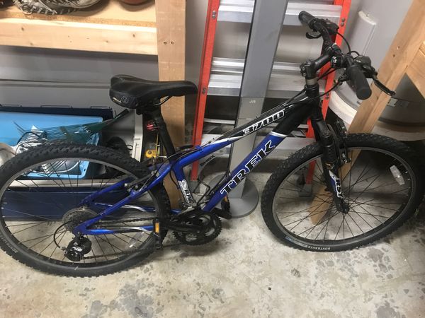 trek 3700 rst mountain bike