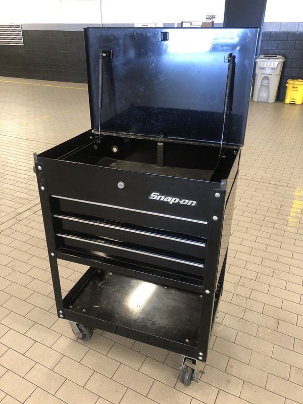 Snap on krsc31pc roller tool box for Sale in Oceanside, CA OfferUp