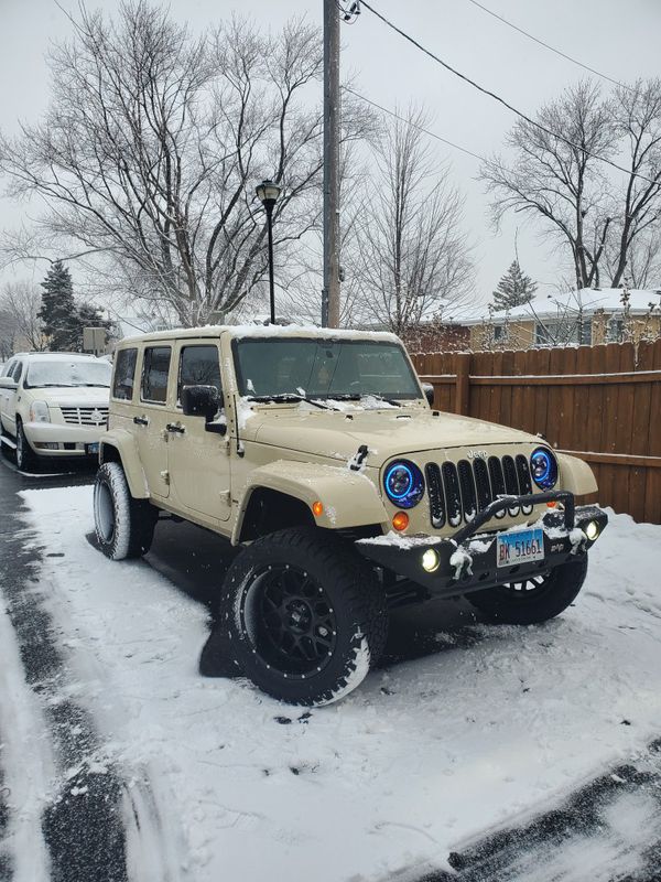 Lifted Tan Jeep wrangler for sale! for Sale in Melrose Park, IL - OfferUp