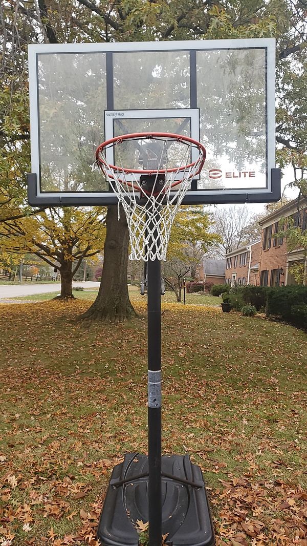 Lifetime Elite Basketball Hoop for Sale in Loveland, OH OfferUp