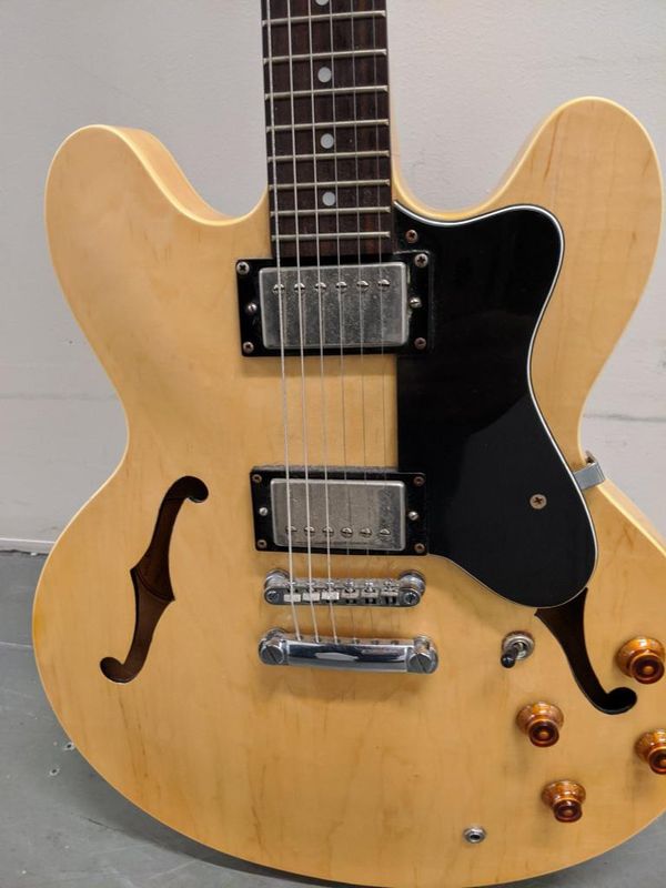 Gibson Epiphone Hollow body electric guitar for Sale in Des Moines, WA