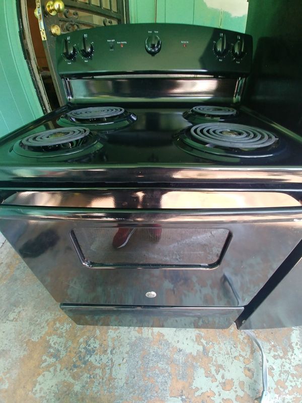 GE ELECTRIC STOVE for Sale in Memphis, TN OfferUp