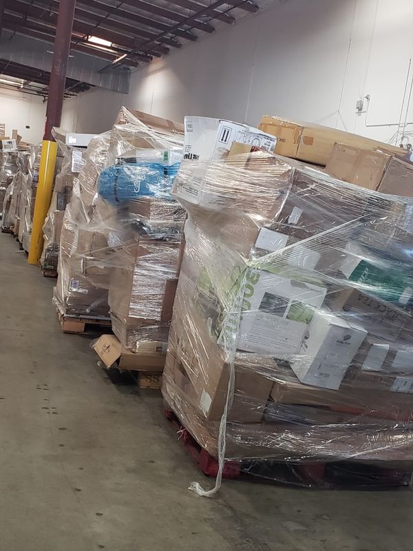 Merchandise Pallets amazon returns overstock/from $400-750 for Sale in