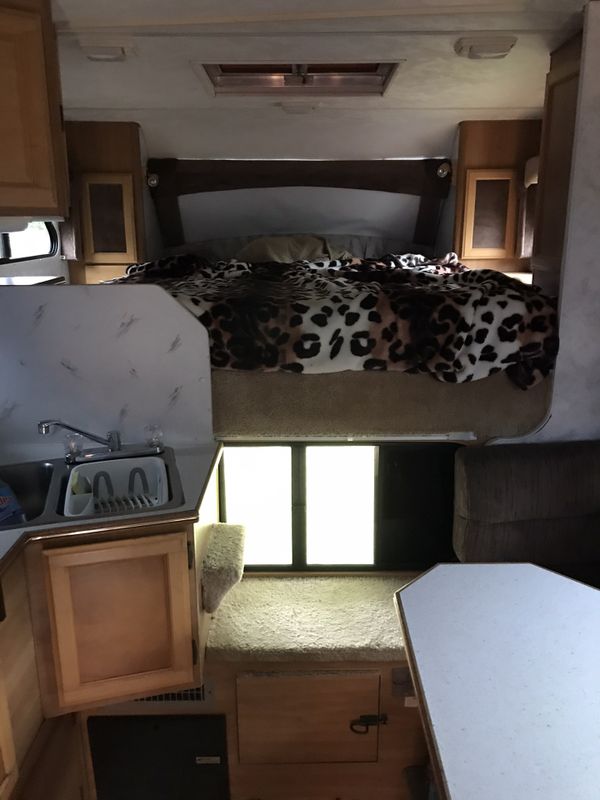 2000 Lance Camper for Sale in Olympia, WA OfferUp
