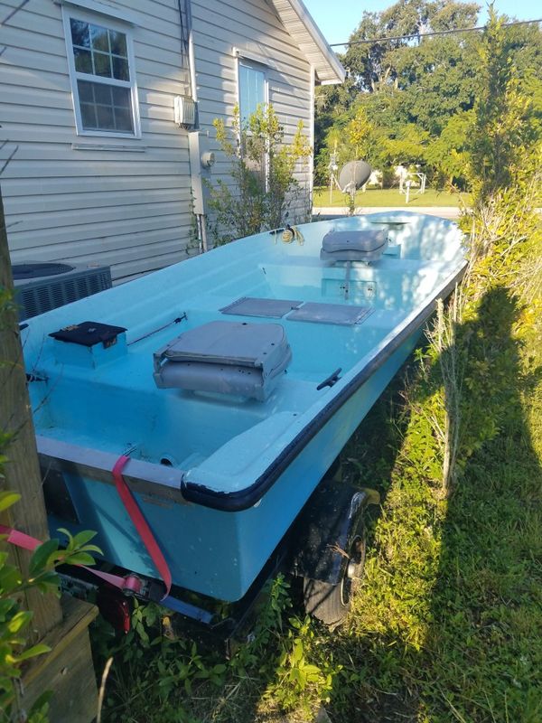 14 ft, v-bottom fiberglass boat. for Sale in Okeechobee, FL - OfferUp