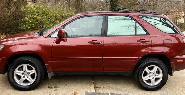 Lexus rx300 awd