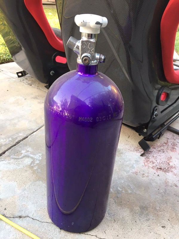 I Flavor Noz / Nos tanks !! for Sale in Los Angeles, CA OfferUp