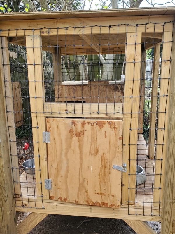 Off the Ground Dog Kennels for Sale in High Point, NC - OfferUp