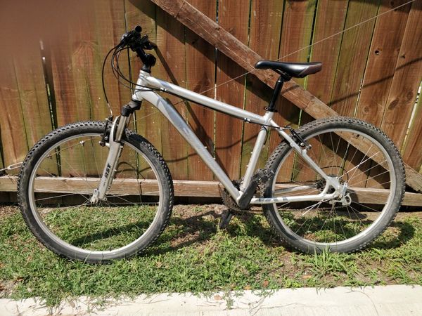 specialized hrxc mountain bike price