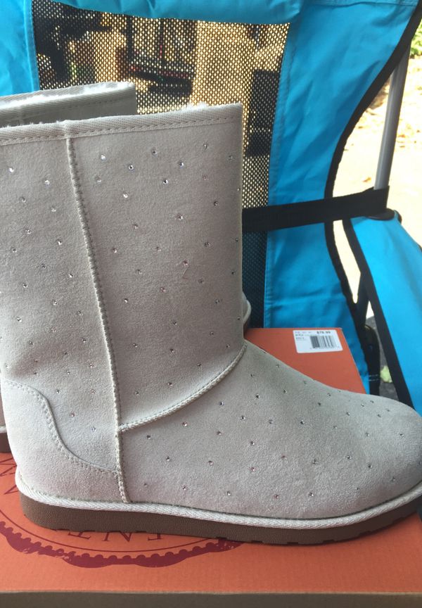 women's boots size 10 wide