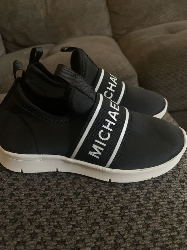 Kids Michael Kors shoes. for Sale in San Marcos, CA - OfferUp