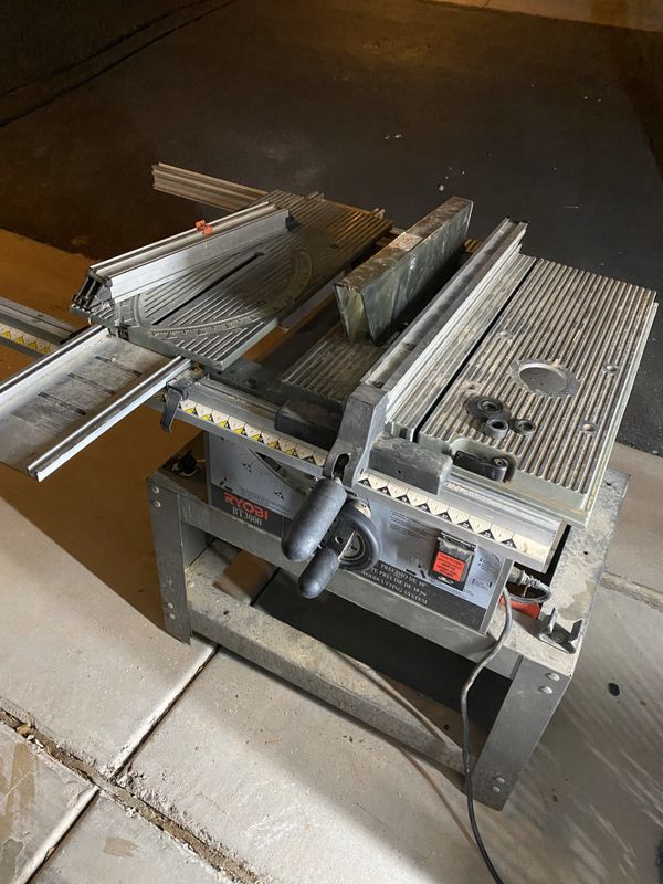 Ryobi BT3000 10” precision table saw for Sale in Gilbert, AZ OfferUp